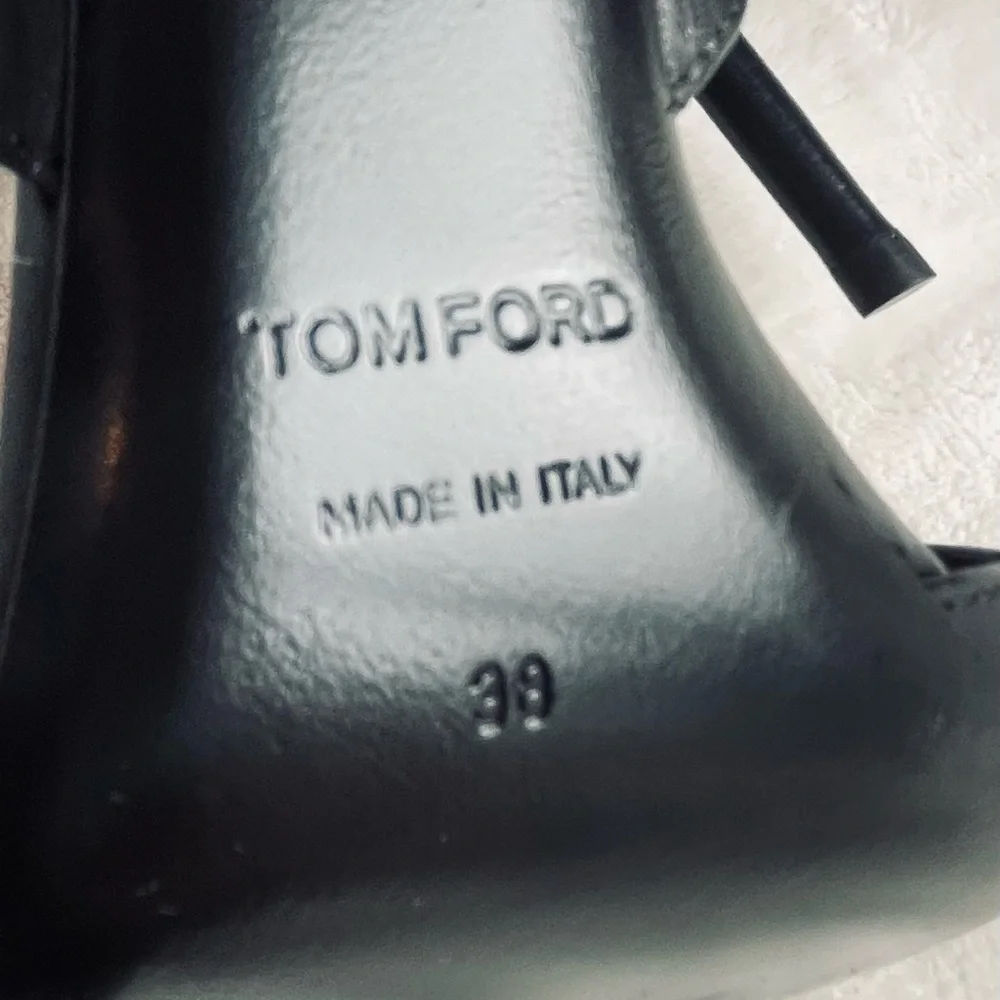 🔶FREE SHIPPING 🔶Tom Ford Padlock Cutout 105mm Heel - Picture 8 of 11